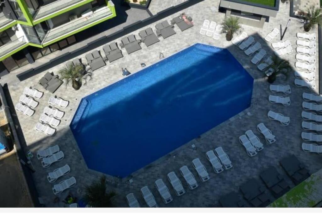 Eka Studio - Pool & Spa Beach Resort Năvodari Екстериор снимка