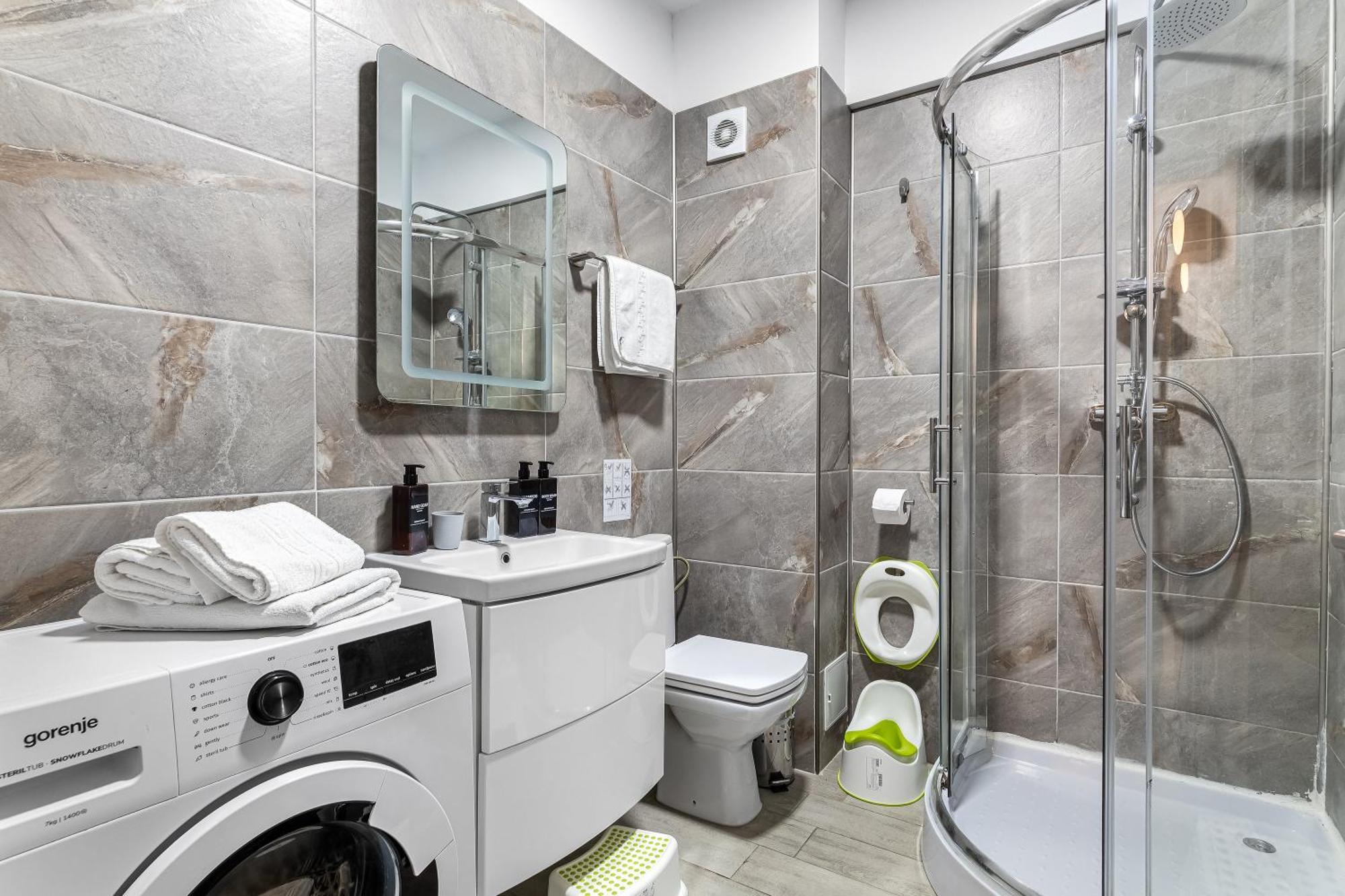 Eka Studio - Pool & Spa Beach Resort Năvodari Екстериор снимка