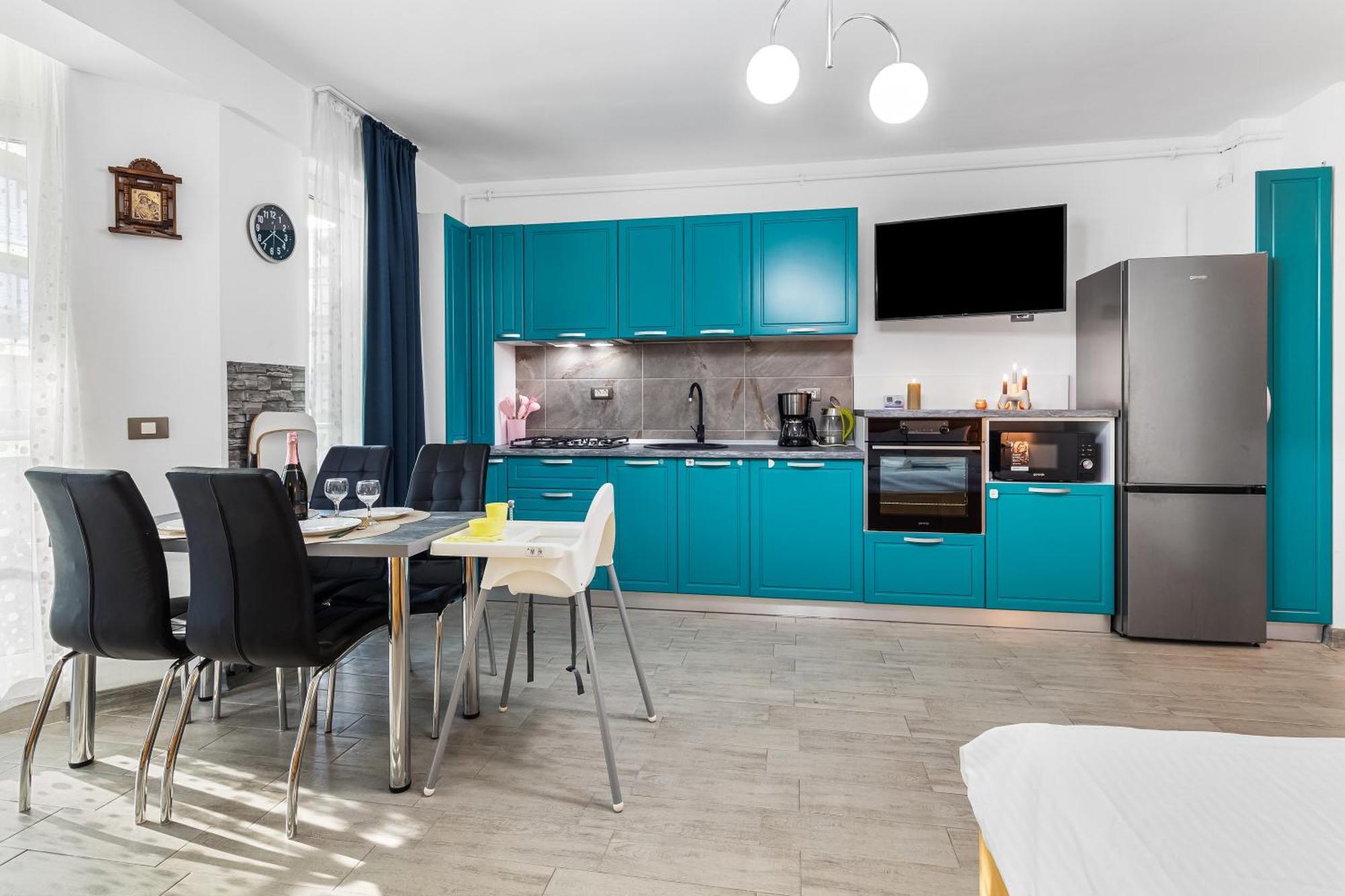 Eka Studio - Pool & Spa Beach Resort Năvodari Екстериор снимка