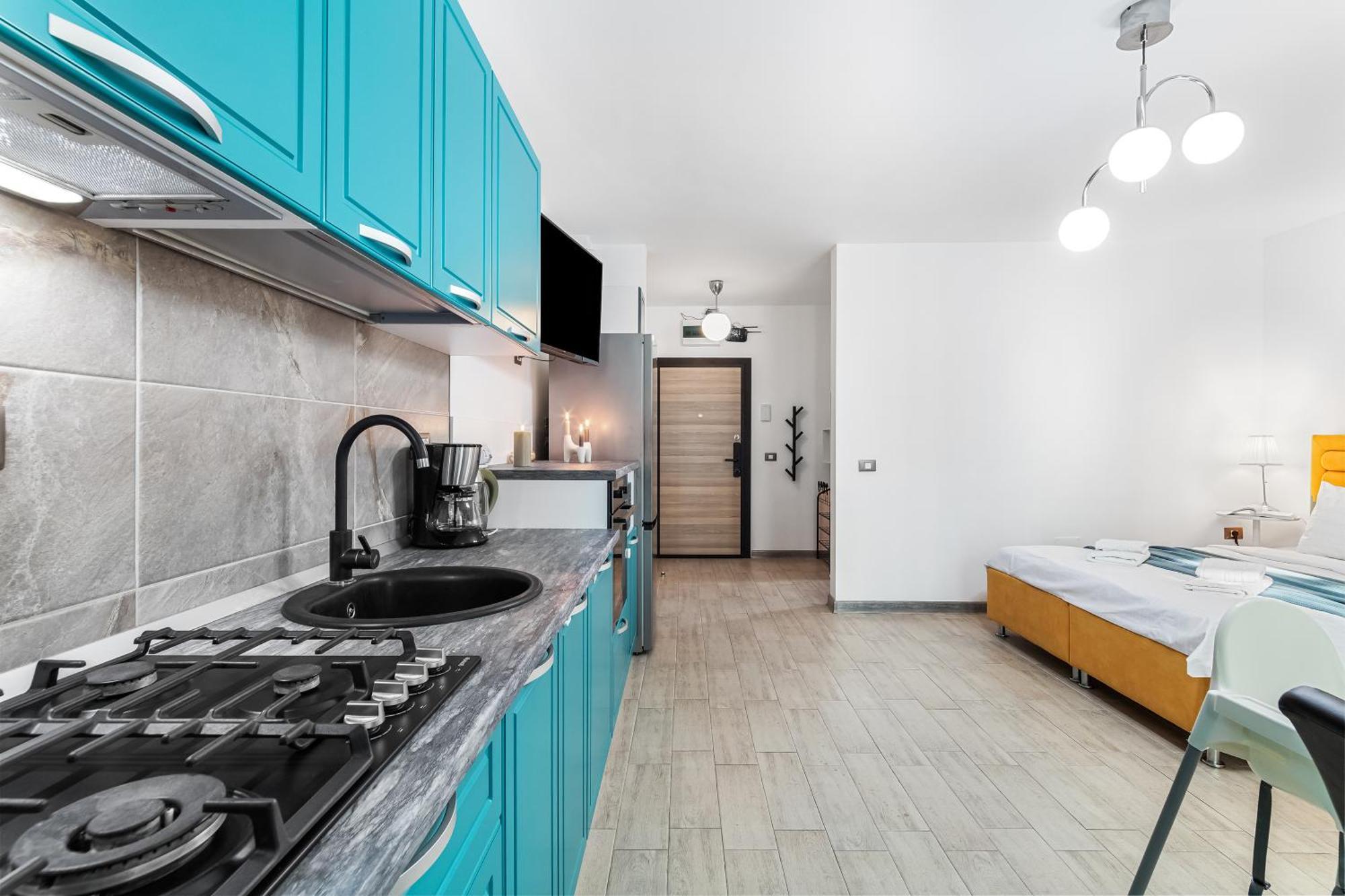 Eka Studio - Pool & Spa Beach Resort Năvodari Екстериор снимка