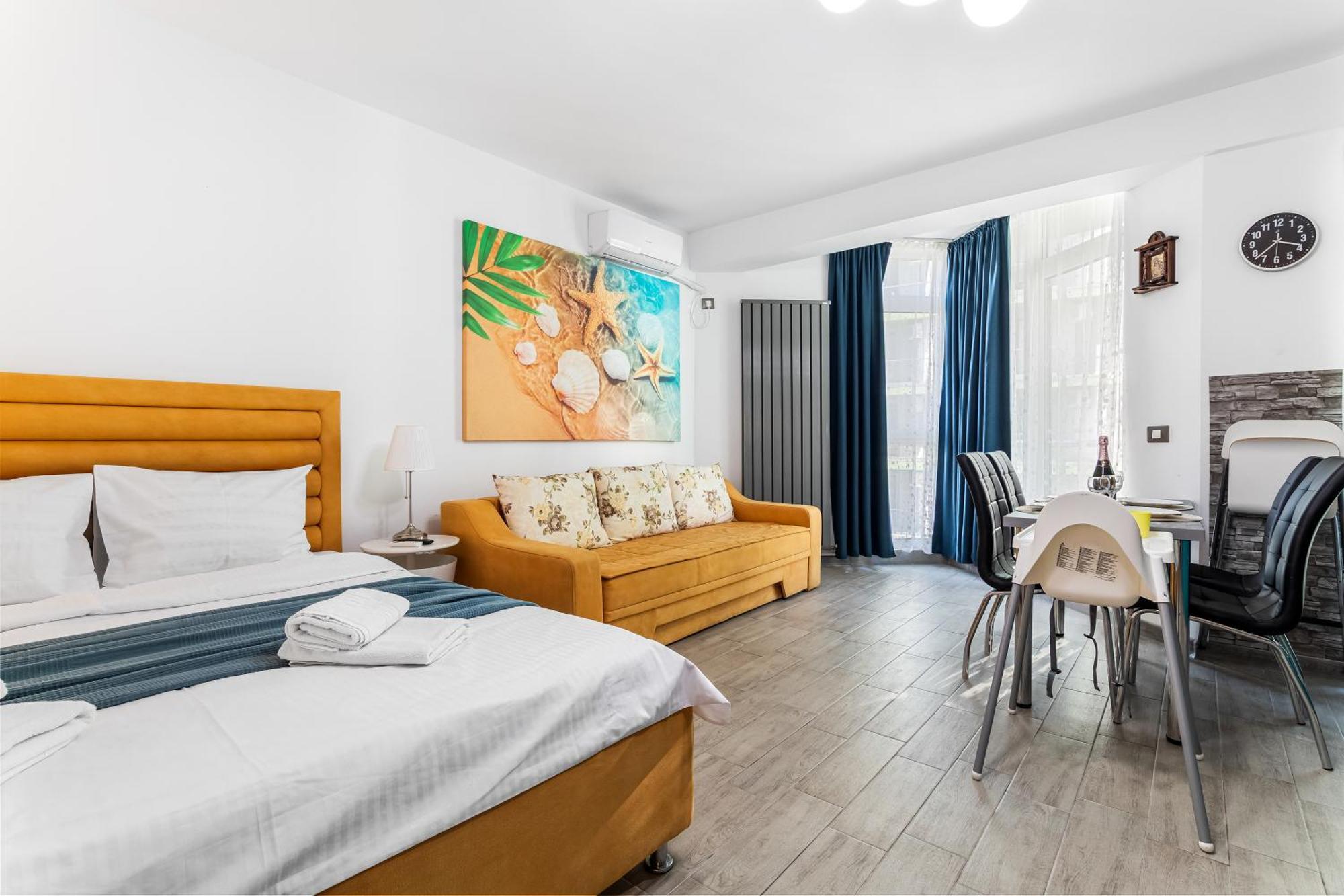 Eka Studio - Pool & Spa Beach Resort Năvodari Екстериор снимка